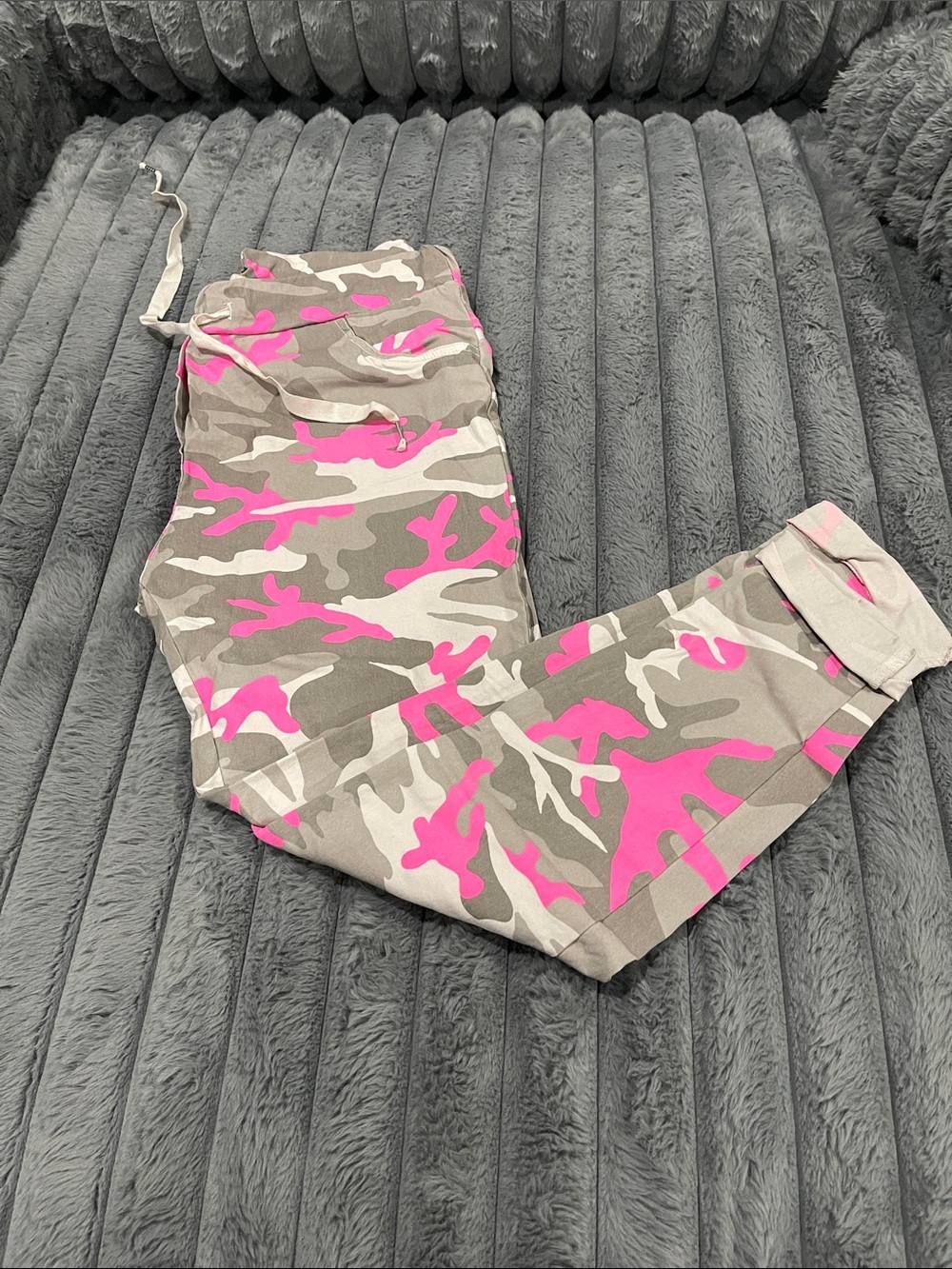 Gray & Pink Camo Jogger Pants